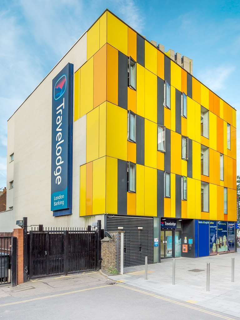 Travelodge London Barking エクステリア 写真